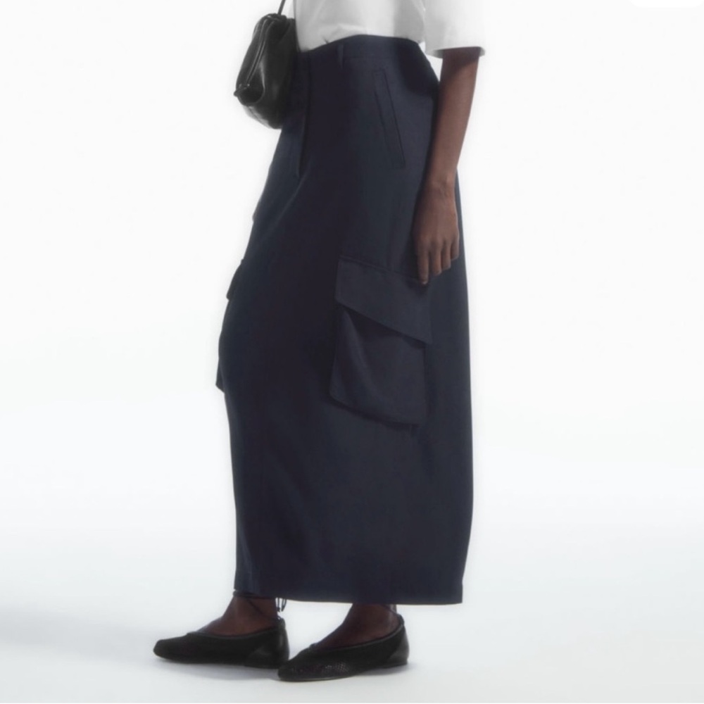 NWT COS NAVY CARGO SKIRT